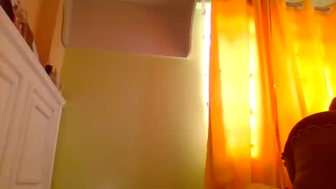 Snapshot of sweet52537 chatting on 09/21/25, 07:43 sweet52537 online show from 09/21/25, 07:43
