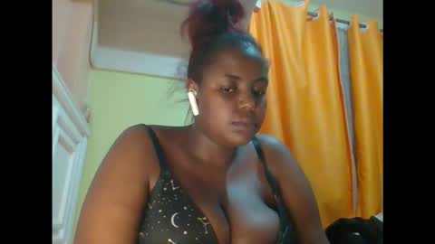 sweet52537 online show from 11/11/25, 09:48