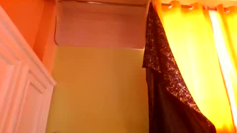 sweet52537 online show from 02/14/26, 09:17