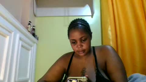 sweet52537 online show from 03/18/26, 06:22