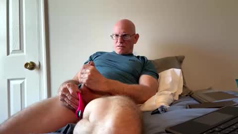 Zeppelin man online show from 04/18/26, 04:11