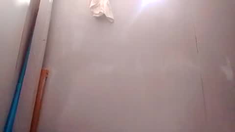 Snapshot of sweet818957 chatting on 01/01/25, 02:51 sweet818957 online show from 01/01/25, 02:51