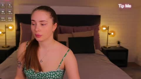 Sweet  Amily online show from 04/19/26, 06:24