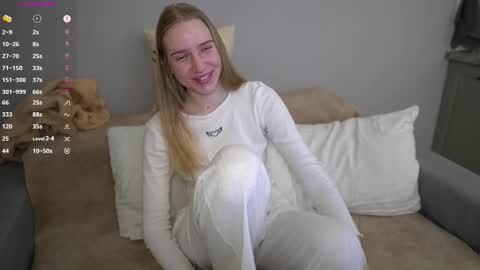 Michelle online show from 12/17/25, 09:32