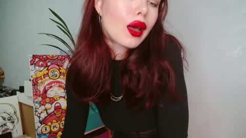 sweet__mooon online show from 11/29/25, 05:43