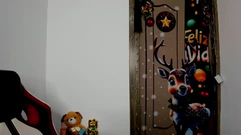 Snapshot of sweet__suck69bitch chatting on 01/10/25, 05:05 sweet__suck69bitch online show from 01/10/25, 05:05