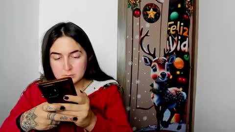 Snapshot of sweet__suck69bitch chatting on 01/21/25, 09:57 sweet__suck69bitch online show from 01/21/25, 09:57