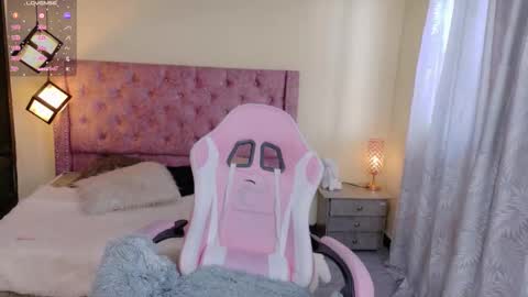 sweet__thang online show from 09/26/25, 01:59