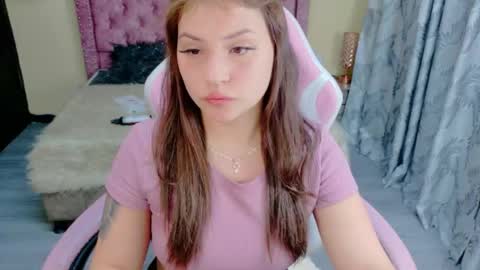 Snapshot of sweet__thang chatting on 04/25/26, 04:59 sweet__thang online show from 04/25/26, 04:59