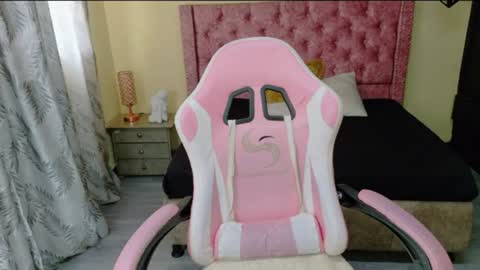 Snapshot of sweet__thang chatting on 07/03/26, 06:58 sweet__thang online show from 07/03/26, 06:58