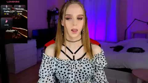 Call me Alis   online show from 09/21/25, 05:14