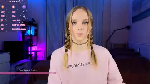 Call me Alis   online show from 10/09/25, 03:32