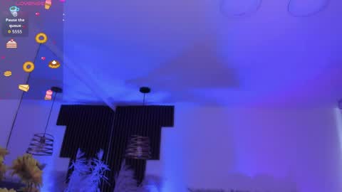 Snapshot of sweet_alicee__ chatting on 05/19/26, 06:58 Alice online show from 05/19/26, 06:58