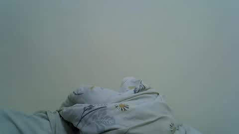 Snapshot of sweet_aly1 chatting on 05/25/26, 09:04 Alice online show from 05/25/26, 09:04