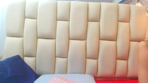 Amye  online show from 03/01/26, 07:16