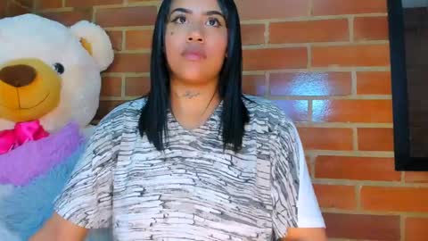 Stephanie online show from 03/05/25, 11:06