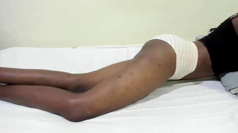 sweet_arya1 online show from 10/11/25, 11:42