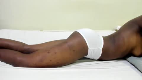 sweet_arya1 online show from 10/14/25, 05:36