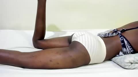 sweet_arya1 online show from 10/20/25, 02:12