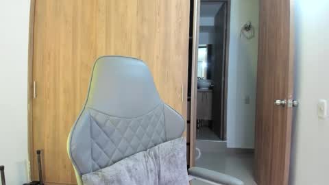 Asheley online show from 03/18/26, 01:31