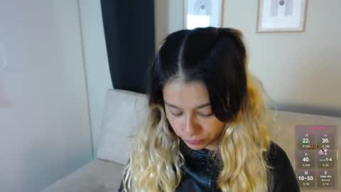 Bella Valery online show from 04/09/26, 12:32