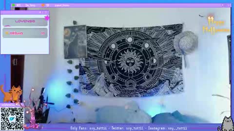 Snapshot of sweet_bluee chatting on 09/24/25, 01:14 Tutti  online show from 09/24/25, 01:14