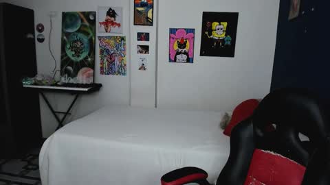 CristianBrayan PVT OPEN online show from 10/22/25, 12:16