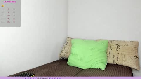 Christina online show from 10/07/25, 10:01