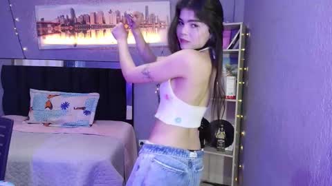 Candy online show from 11/14/25, 03:33