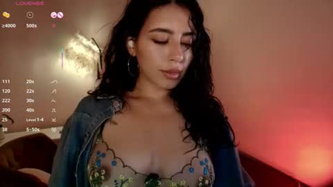 Snapshot of sweet_cami1 chatting on 07/26/26, 02:09 Camila online show from 07/26/26, 02:09