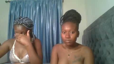 Camila online show from 10/30/25, 05:09