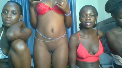 Camila online show from 12/19/25, 10:22