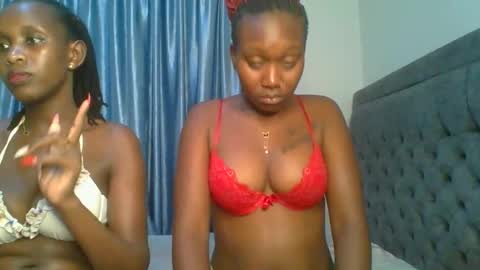 Camila online show from 12/22/25, 11:24