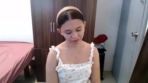 sweet_cassyxx online show from 03/11/26, 06:19