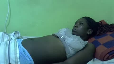 sweet_cherie1 online show from 04/15/26, 06:09