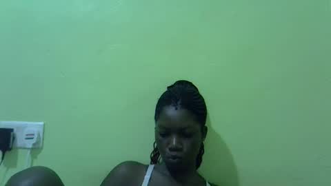 sweet_cherie1 online show from 04/21/26, 05:25