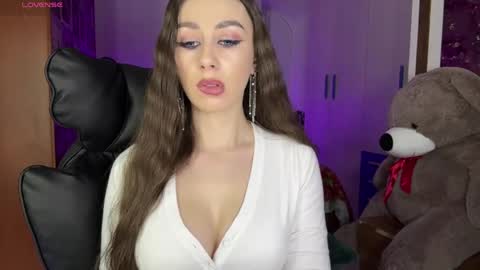 Sweet Cherry online show from 03/23/26, 07:40