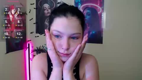 Ivy online show from 10/26/25, 07:36