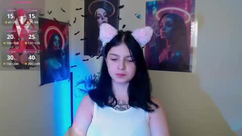 Ivy online show from 11/08/25, 07:41