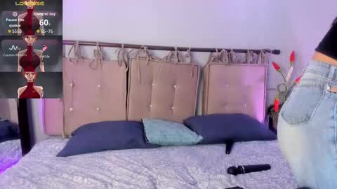 Snapshot of sweet_cleo__ chatting on 09/11/25, 01:33 Cleo online show from 09/11/25, 01:33