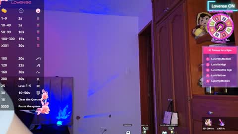 Snapshot of sweet_daliaa chatting on 01/10/25, 05:15 Dalia online show from 01/10/25, 05:15