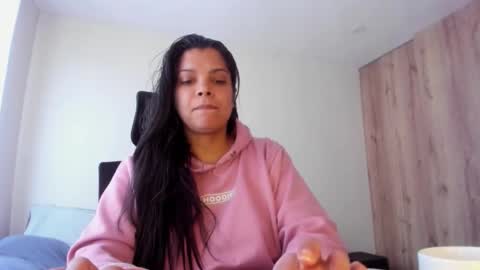 Kendra online show from 03/18/26, 02:09