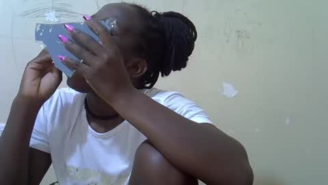 Snapshot of sweet_elisa001 chatting on 05/07/26, 06:24 Edah online show from 05/07/26, 06:24