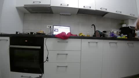           online show from 02/18/25, 09:09