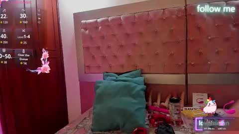  emmili  online show from 02/10/26, 11:47