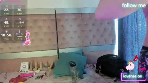  emmili  online show from 06/02/26, 12:40