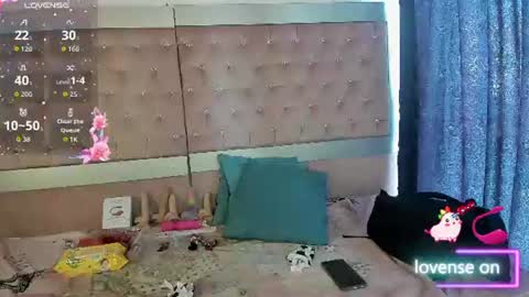  emmili  online show from 06/22/26, 12:35