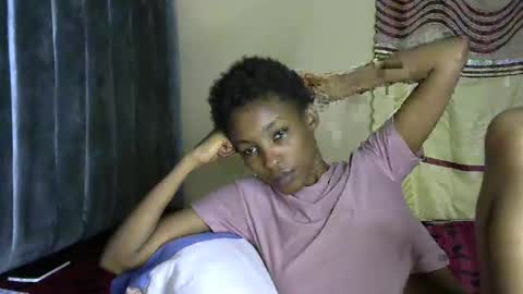 sweet_freaky online show from 04/18/26, 07:07