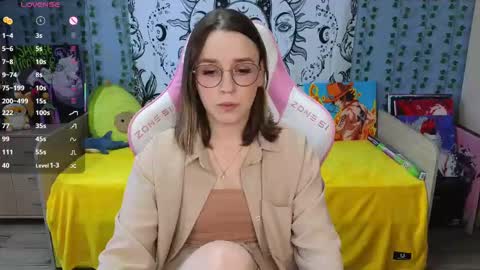 Alice online show from 03/12/25, 02:30