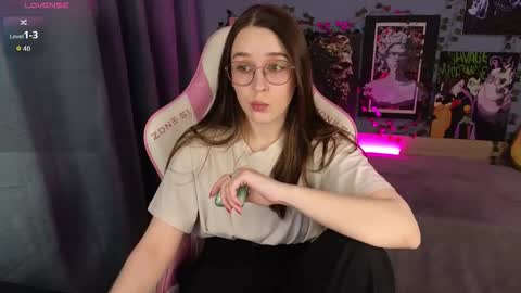 Alice online show from 03/13/26, 03:24